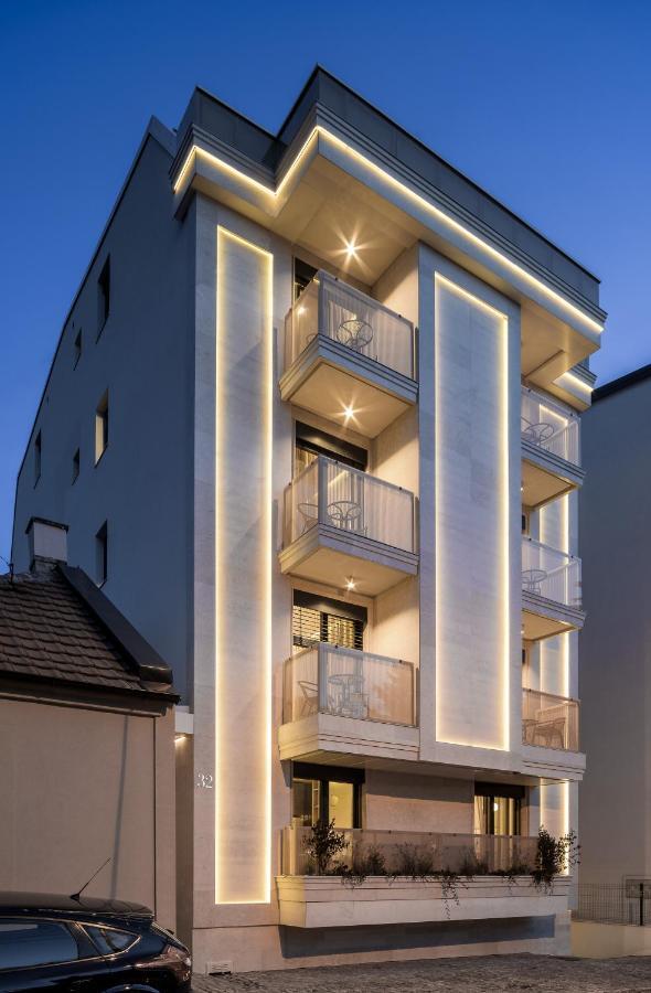 Belly 1 Appartement Belgrado Buitenkant foto